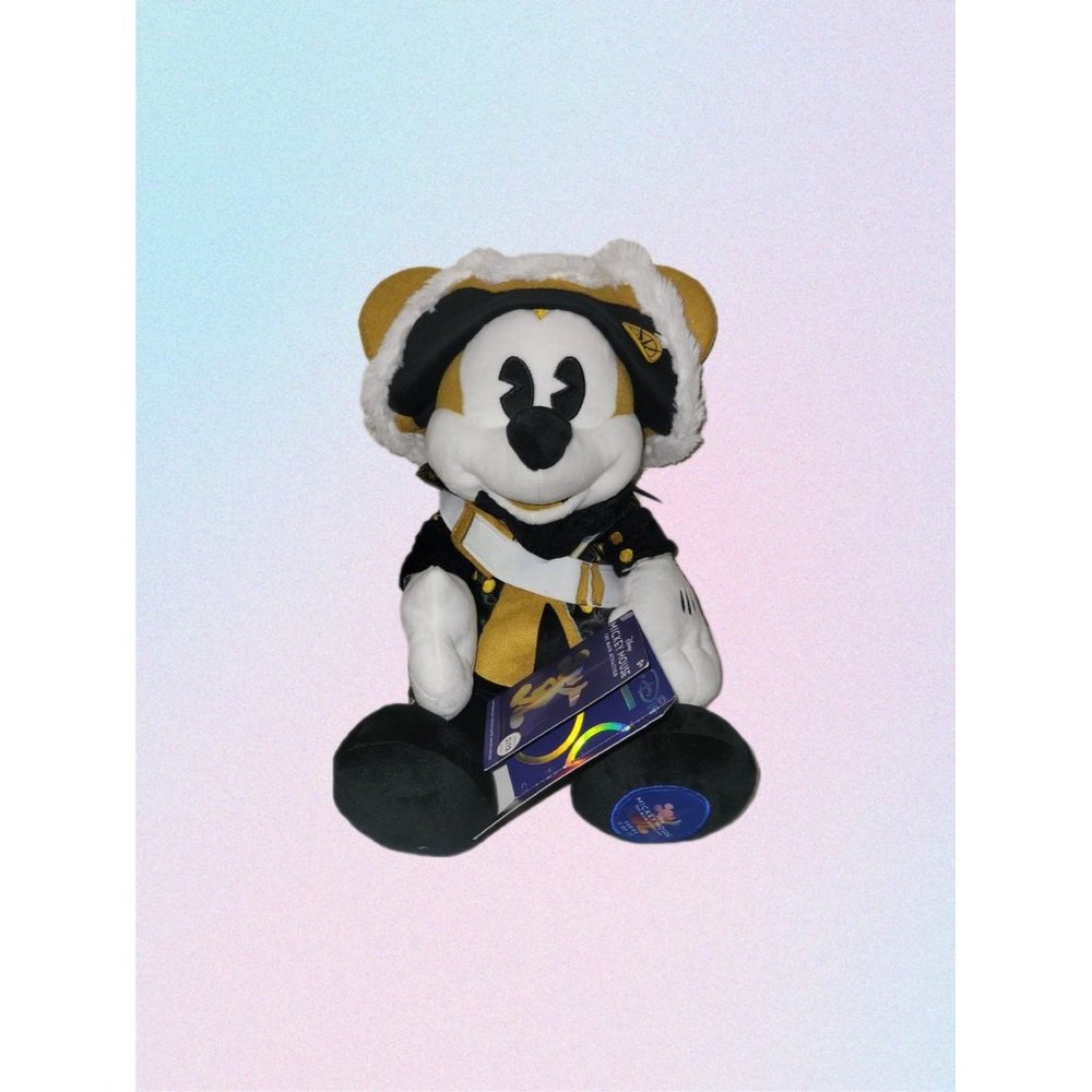 Mickey Mouse: The Main Attraction Plush – Pirates of the Caribbean – Limited